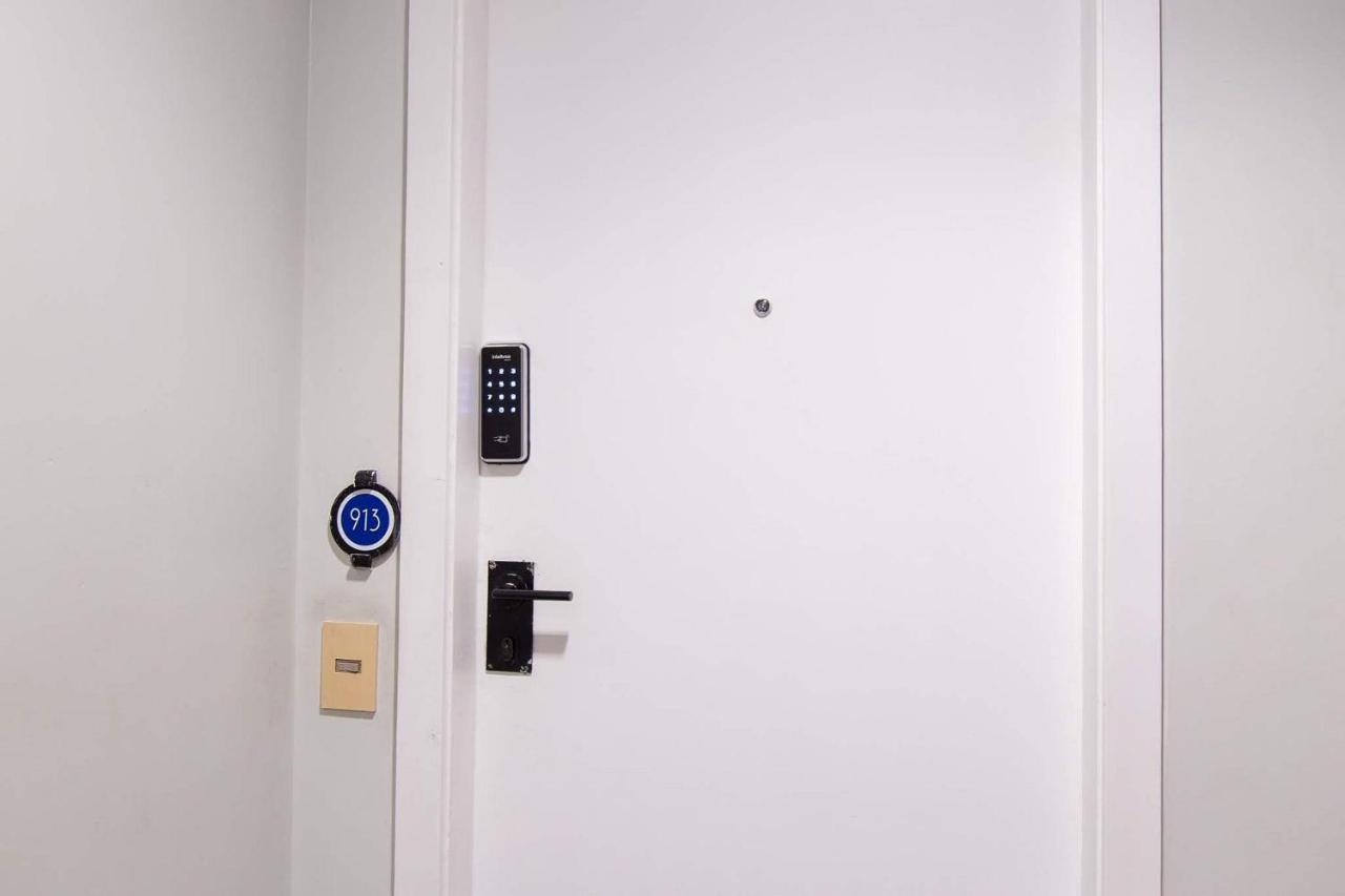 Apartamento Orla De Fortaleza • Frente Mar • Beira-mar *