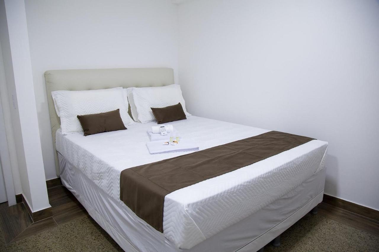 Apartamento Orla De Fortaleza • Frente Mar • Beira-mar *