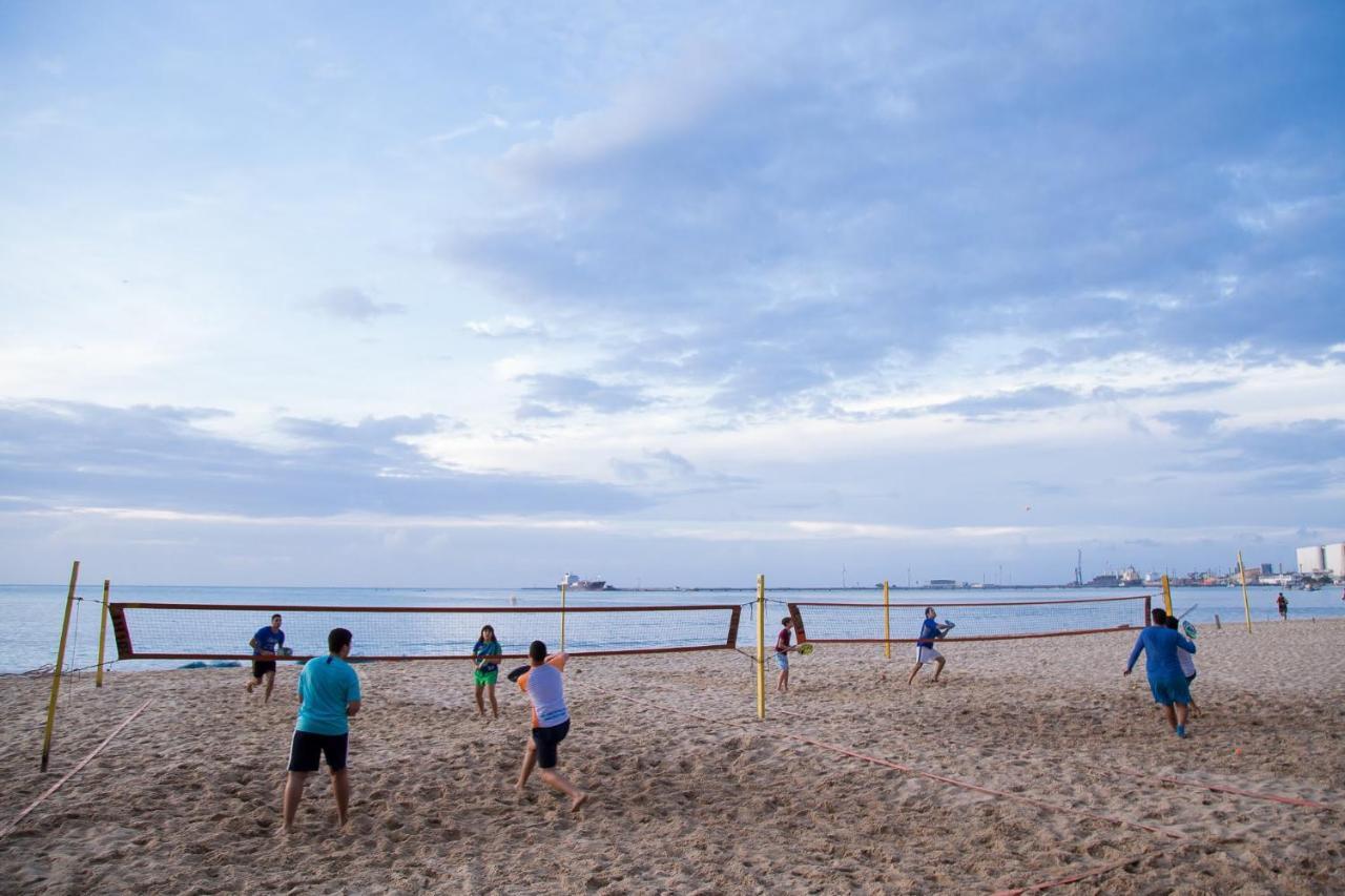 Apartamento Orla De Fortaleza • Frente Mar • Beira-mar *