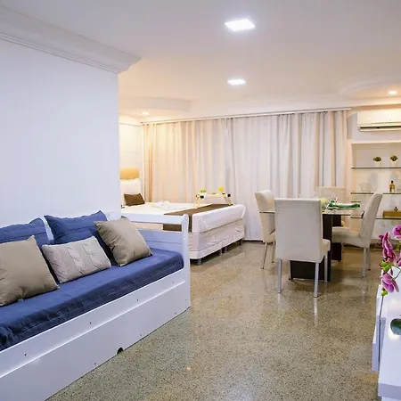 Apartamento Orla De Fortaleza • Frente Mar • Beira-mar