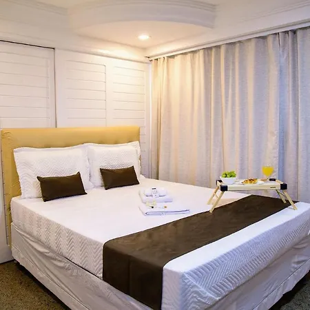 Apartamento Orla De Fortaleza • Frente Mar • Beira-mar *